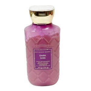 Bath and Body Works Dark Kiss Daily Nourishing Body Lotion 8 fl‎ oz Skincare